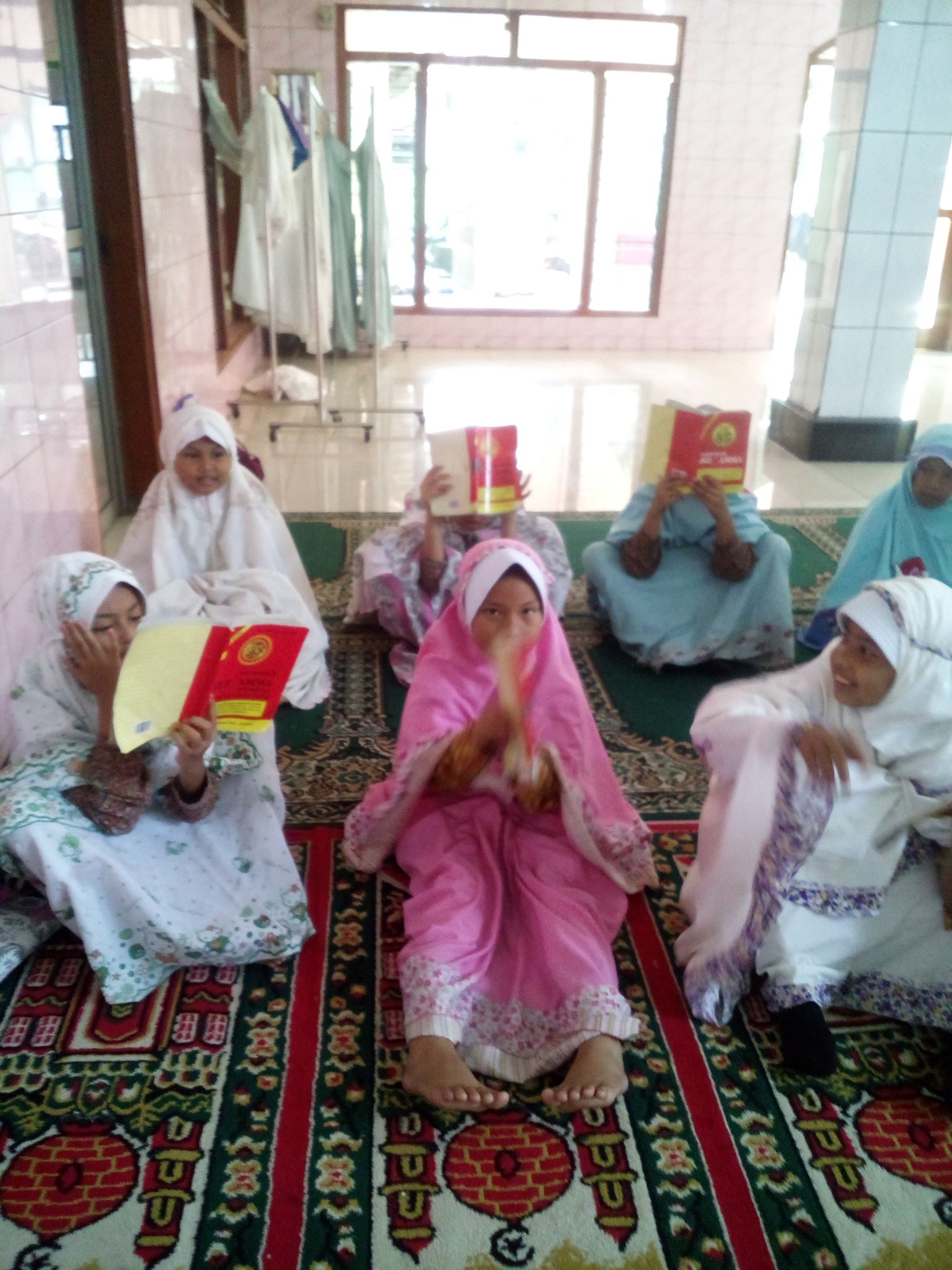 Duha & Tilawah Rutin Setiap Pagi